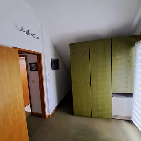 Landhaus شقة باد برلبورغ