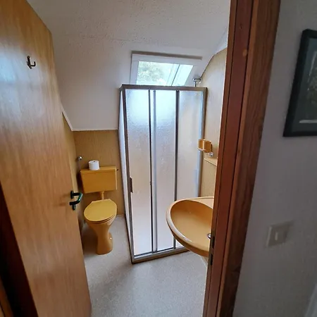 Landhaus شقة باد برلبورغ